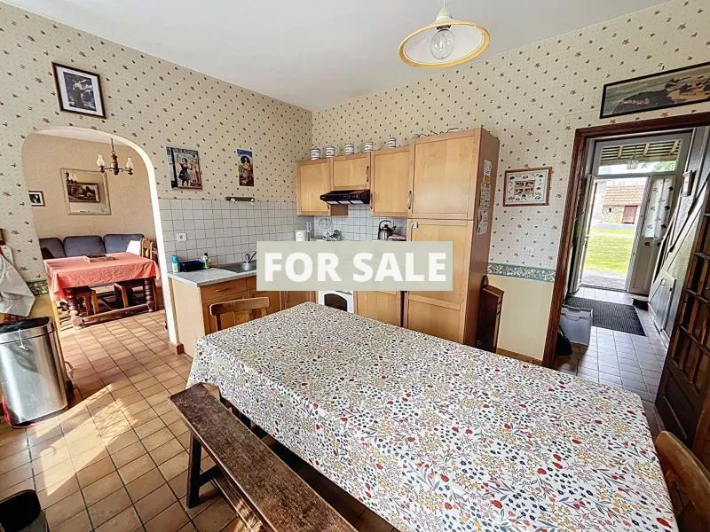Detached House with Lovely Large Garden