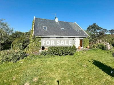 Detached Coastal House with Landscaped Garden