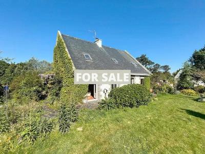 Detached Coastal House with Landscaped Garden