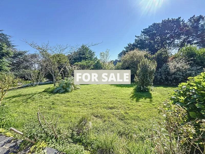 Detached Coastal House with Landscaped Garden