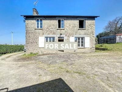 Detached House with Garden and Open Views