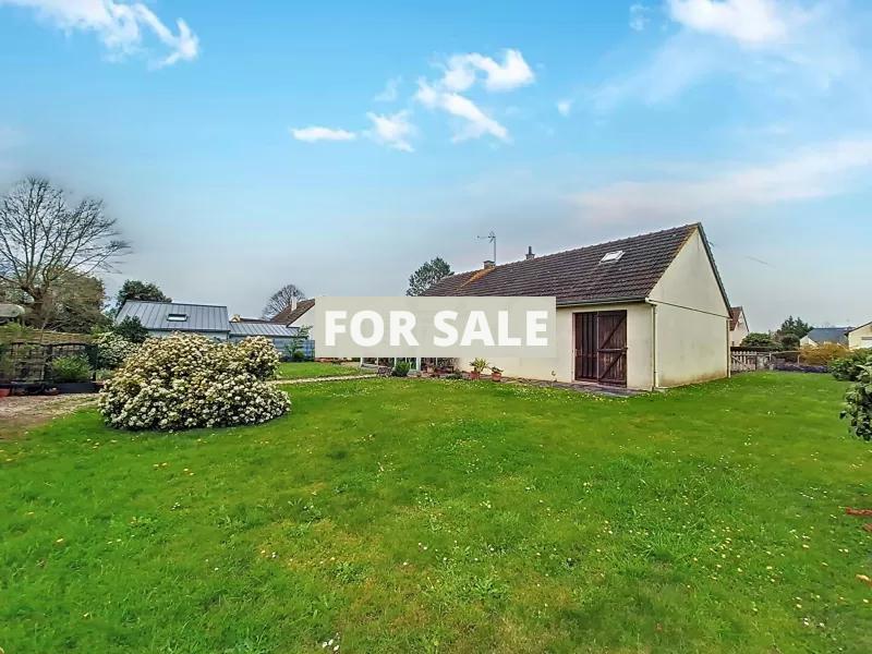 Detached House with Landscaped Garden
