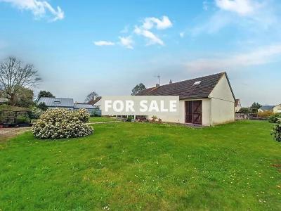 Detached House with Landscaped Garden