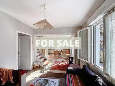 Detached House in Coastal Resort Town