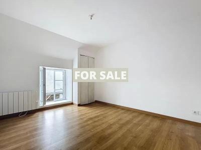 Detached Country House with Outbuilding