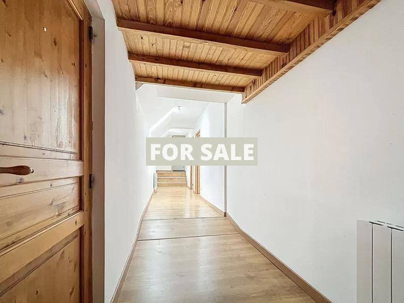 Detached Country House with Outbuilding