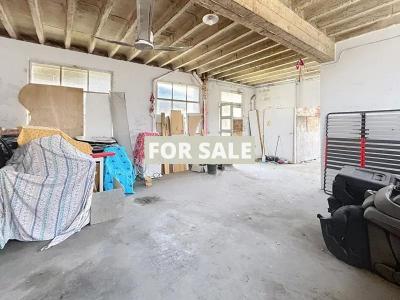 Large Building to Develop, Huge Potential