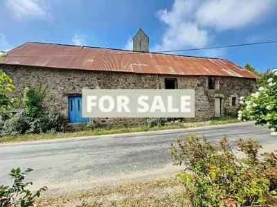 Detached House with Garden by the Coast