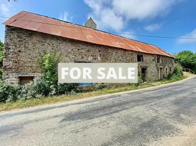 Detached House with Garden by the Coast