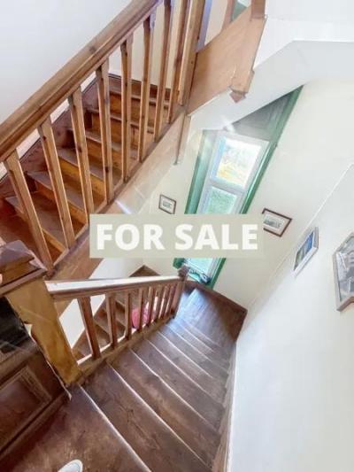 Detached Sea Front Property with Panoramic Sea Views