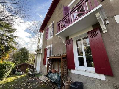 Beautiful House With Lovely Garden