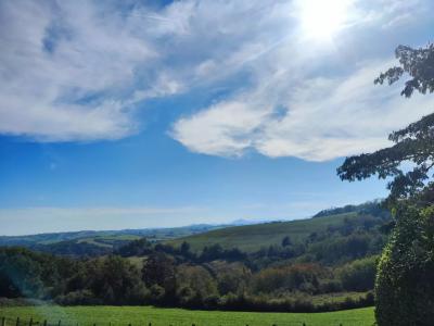Architect Designed House With Pool And Breathtaking Views