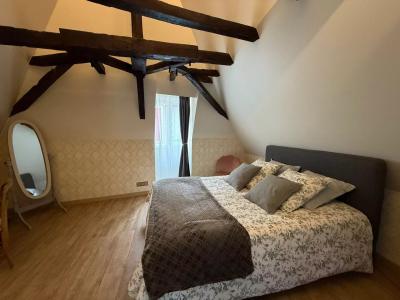 Beautifully Renovated Charming Town House