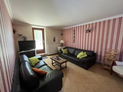 Charming Detached Country House with Pool