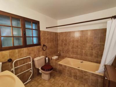 Country Home With Magnificent Views To The Pyrenees Mountains With Garden And Pool