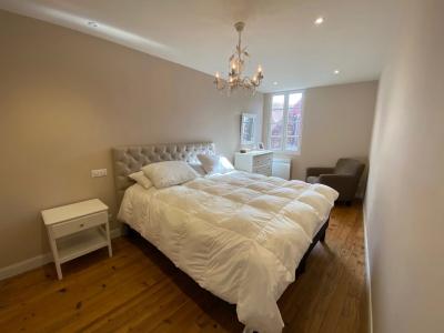 Beautiful and Luxurious Town House