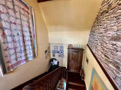 Manor House With Outbuildings with Private Access To The River