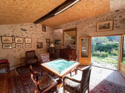 Character Property In Historic Setting