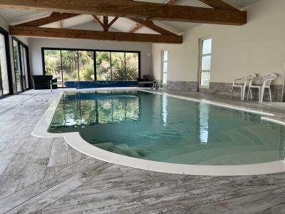 Stunning Villa with Indoor Swimming Pool
