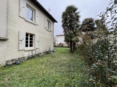 Town House in Good Oder with Garden, Ideal Holiday Home