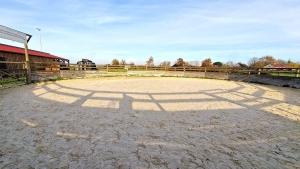 Equestrian Property with Detached Villa and Pool