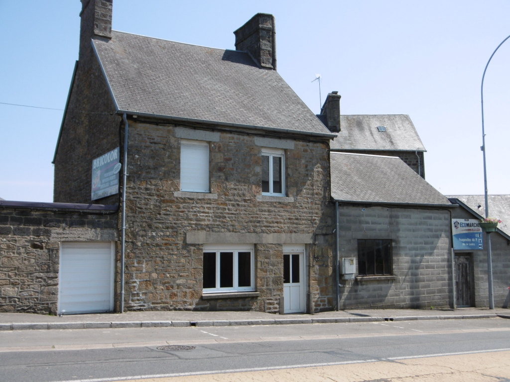 SLD02490 Sold By Cle France