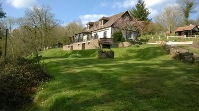 Detached Country House with Panoramic Views