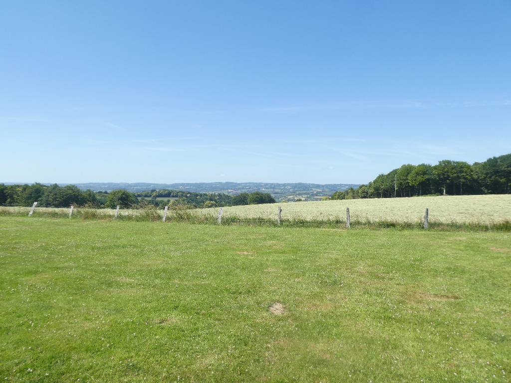 SLD02544 Sold By Cle France