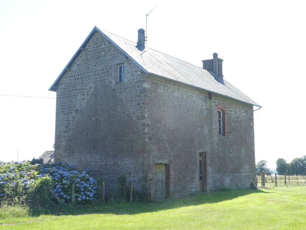 SLD02544 Sold By Cle France