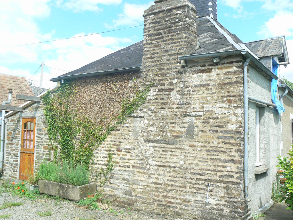 SLD02438 Sold By Cle France