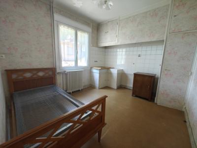 Traditional House in Sought After Sector