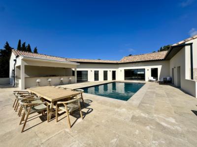 Magnificent Villa, Swimming Pools, Outbuilding and Panoramic View