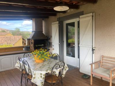 Superb Detached Villa with Swimming Pool