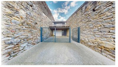 Tastefully Renovated Loft-Style House