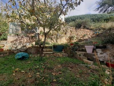 Detached Villa Facing South with Open Countryside View