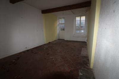 Apartment Building in Heart of Town