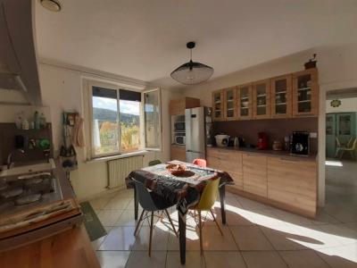 Detached Villa Facing South with Open Countryside View