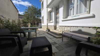 Detached Villa a Stone's Throw From The Town Centre