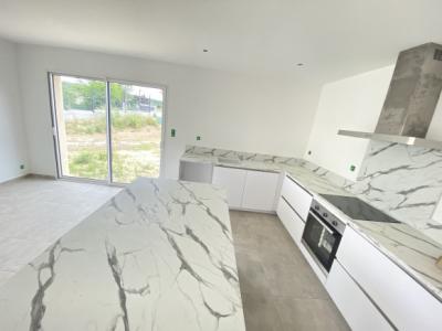 New Build Detached Villa with Garage