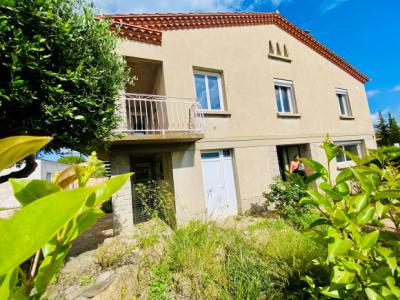 Charming Fully Renovated House With Garden, Swimming Pool, Garages