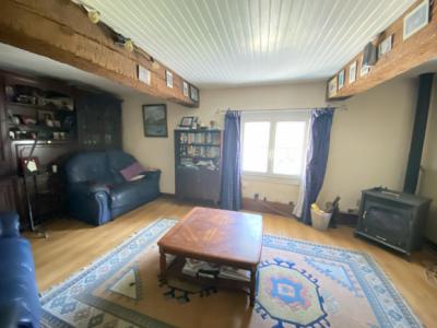 Manor House with Pool in 1.5 Acre Gardens