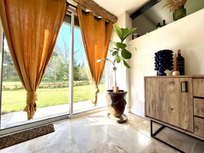 Fully Renovated Detached House with Pool