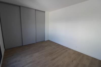 New Build House with Enclosed Garden