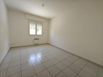 Single Storey Villa with Open Countryside Views