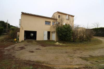 Detached Villa With Open Panoramic Views