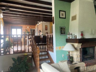 Detached Villa, Swimming Pool, Garage, Parkland Gardens