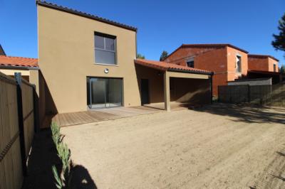 New Build House with Enclosed Garden