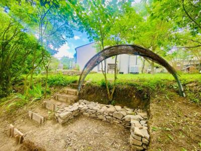 Detached Villa with Landscaped Garden
