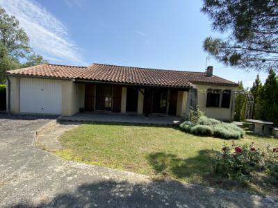 Detached Villa With Swimming Pool with Open Views