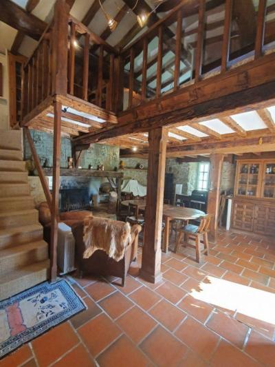 Country House with Separate Guest Gite and Pool